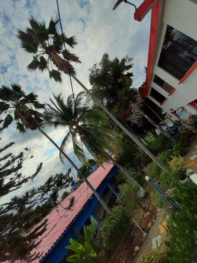 Hotel Sael トカイマ エクステリア 写真